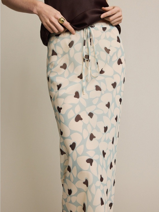 sister new york Dresses & Skirts - Printed Drawstring Midi Skirt in Cream and Light Blue